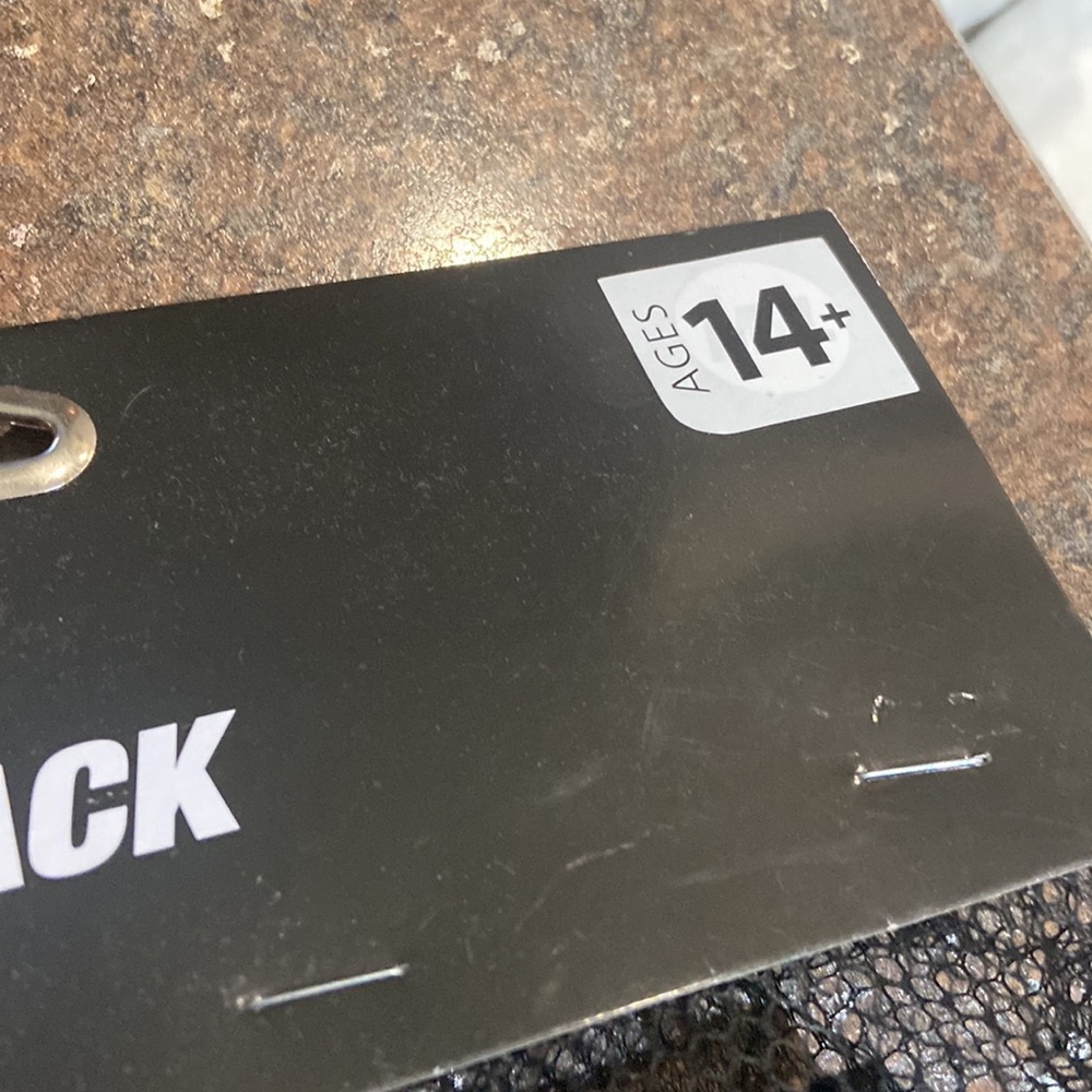 5/$25.00 New Eight Ball Multi Sport Protective Pack 14 years boy girl black - Picture 3 of 6